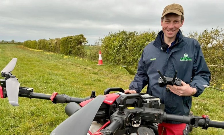 Drones spreading seaweed to keep Britain growing Drones spreading seaweed to keep Britain growing