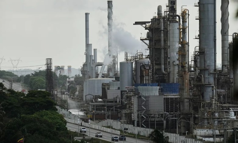 Why boosting production of Venezuela’s ‘very dense, very sloppy’ oil could harm the environment Why boosting production of Venezuela’s ‘very dense, very sloppy’ oil could harm the environment