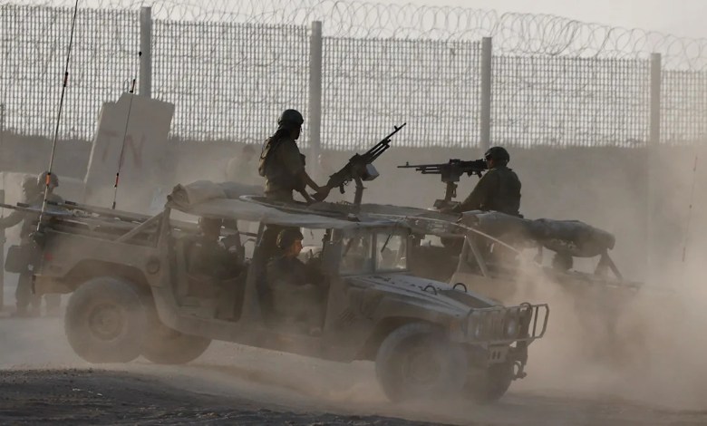 Palestinians flee IDF attacks on Gaza City as Israelis protest occupation plan Palestinians flee IDF attacks on Gaza City as Israelis protest occupation plan