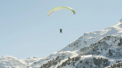 Paraglider Makes Emergency Landing at Busy Ski Resort Packed with Tourists After Flying for 2 Hours Paraglider Makes Emergency Landing at Busy Ski Resort Packed with Tourists After Flying for 2 Hours