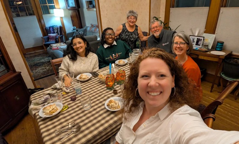 Inside the 19th Ward’s cozy candlelight dinners Inside the 19th Ward’s cozy candlelight dinners