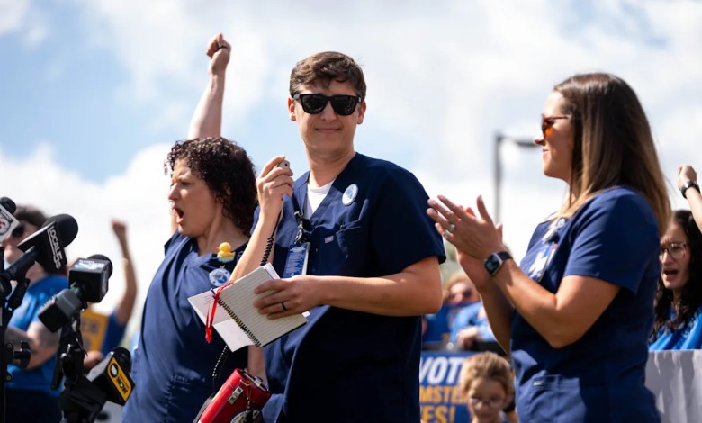 UnityPoint nurses to march in Des Moines amid union vote count delays UnityPoint nurses to march in Des Moines amid union vote count delays