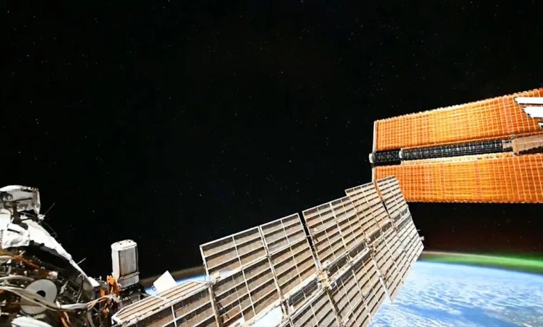 Astronaut on ISS captures spectacular orbital video of zodiacal light, auroras and the Pleiades Astronaut on ISS captures spectacular orbital video of zodiacal light, auroras and the Pleiades