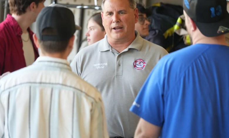 ‘Living Legend’ retires after teaching thousands of Stark firefighters, EMTs ‘Living Legend’ retires after teaching thousands of Stark firefighters, EMTs