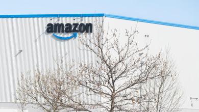 Trump labor board tells Amazon to negotiate with Staten Island warehouse union Trump labor board tells Amazon to negotiate with Staten Island warehouse union