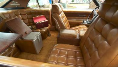This Oldsmobile Has A Living Room Inside This Oldsmobile Has A Living Room Inside