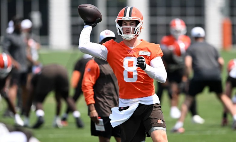 Browns wide receiver Diontae Johnson predicts Kenny Pickett will get first shot as team’s starting QB Browns wide receiver Diontae Johnson predicts Kenny Pickett will get first shot as team’s starting QB
