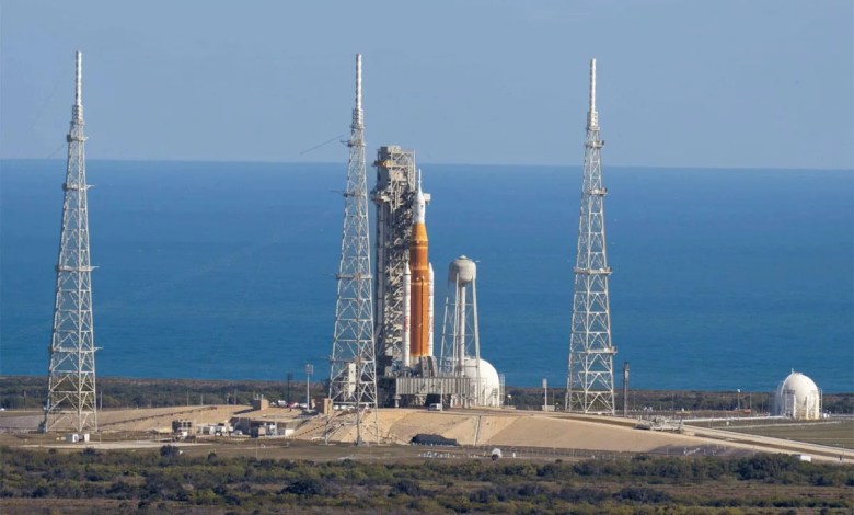 NASA to start slow-moving process returning moon rocket to hangar this week NASA to start slow-moving process returning moon rocket to hangar this week