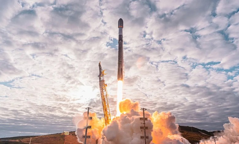 SpaceX launching 45 satellites to orbit early May 3: Watch it live SpaceX launching 45 satellites to orbit early May 3: Watch it live
