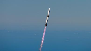 Jeff Bezos’ Blue Origin will refly booster on next launch of powerful New Glenn rocket Jeff Bezos’ Blue Origin will refly booster on next launch of powerful New Glenn rocket