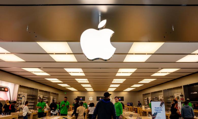 Union accuses Apple of unlawful discrimination against represented workers Union accuses Apple of unlawful discrimination against represented workers
