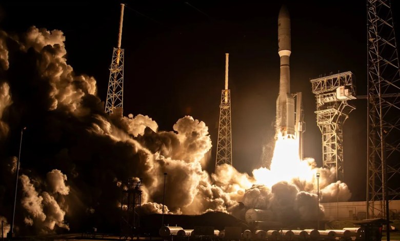 Amazon’s internet-beaming satellites are bright enough to disrupt astronomical research, study finds Amazon’s internet-beaming satellites are bright enough to disrupt astronomical research, study finds