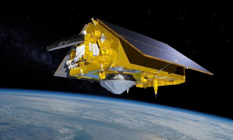 SpaceX launches second satellite to monitor sea level changes SpaceX launches second satellite to monitor sea level changes