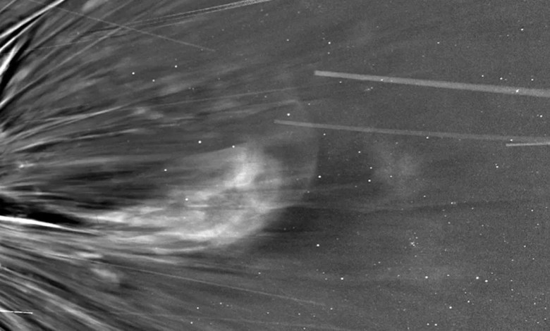 NASA’s Parker Solar Probe captures solar wind doing a ‘U-turn’ NASA’s Parker Solar Probe captures solar wind doing a ‘U-turn’