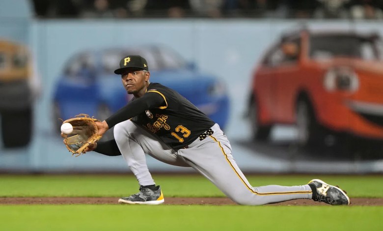 MLB trade deadline: Reds bolster lineup by acquiring 3B Ke’Bryan Hayes from Pirates MLB trade deadline: Reds bolster lineup by acquiring 3B Ke’Bryan Hayes from Pirates