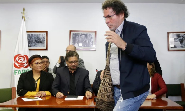 Colombia says former FARC rebels have not kept promises to surrender cash and gold Colombia says former FARC rebels have not kept promises to surrender cash and gold