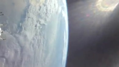 Artemis 2 astronauts head for the moon after make-or-break engine burn (video) Artemis 2 astronauts head for the moon after make-or-break engine burn (video)