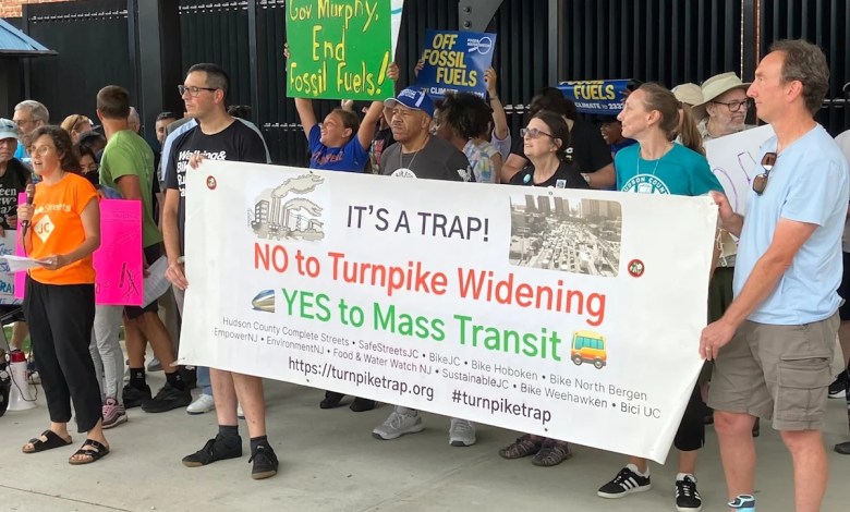 Murphy scraps controversial Turnpike widening through Hudson County Murphy scraps controversial Turnpike widening through Hudson County