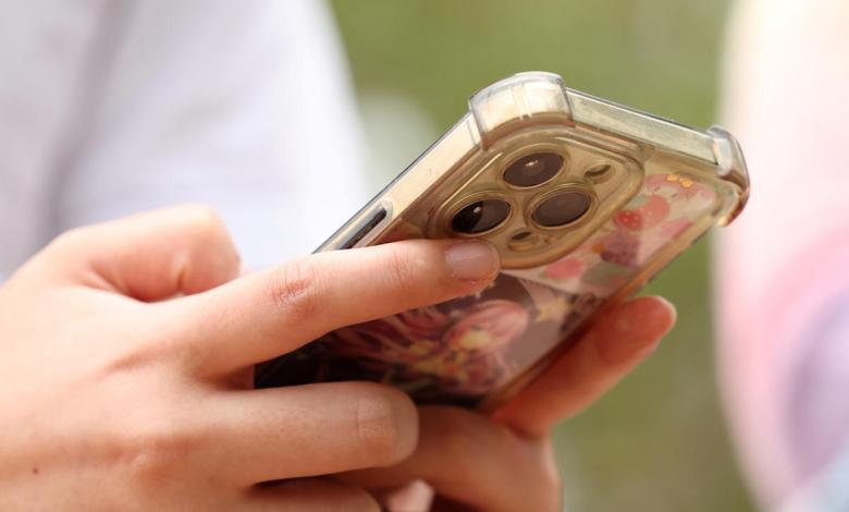 Majority of Australian kids are still on banned social media platforms, study finds Majority of Australian kids are still on banned social media platforms, study finds