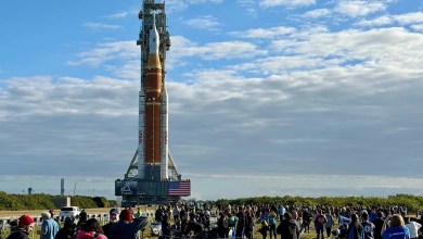 NASA hauls Artemis II moon rocket to launch pad for February flight NASA hauls Artemis II moon rocket to launch pad for February flight