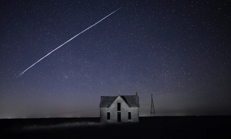 Study shows how earthquake monitors can track space junk through sonic booms Study shows how earthquake monitors can track space junk through sonic booms