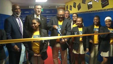 Delaware’s first elementary school radio station hits the airwaves Delaware’s first elementary school radio station hits the airwaves