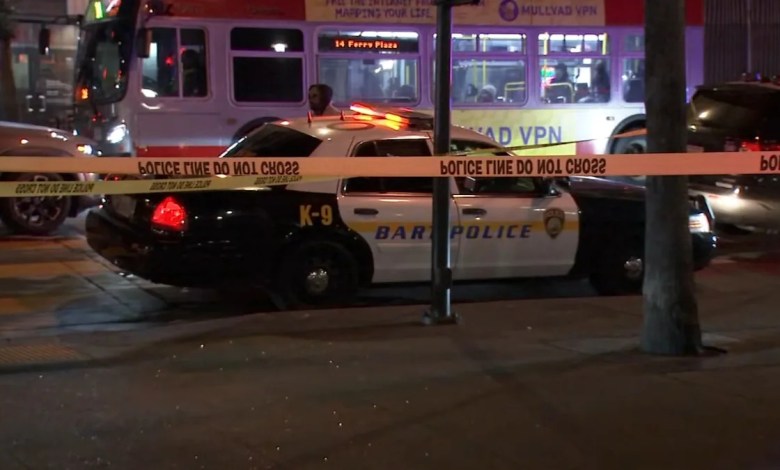 Suspect arrested after 3 people stabbed near 16th and Mission BART station in SF, police say Suspect arrested after 3 people stabbed near 16th and Mission BART station in SF, police say