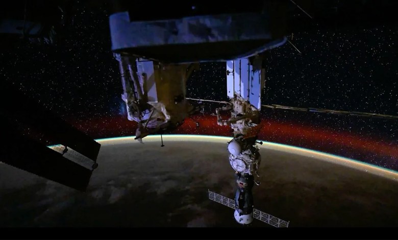 Astronauts welcome arrival of new crewmates Astronauts welcome arrival of new crewmates