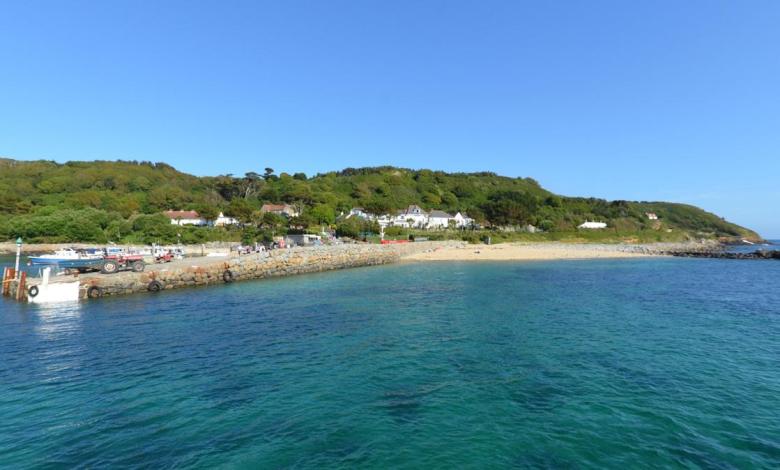 The Tiny Channel Island With 65 Residents That Chefs And Foodies Go Out Of Their Way To Visit The Tiny Channel Island With 65 Residents That Chefs And Foodies Go Out Of Their Way To Visit