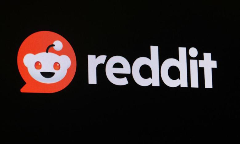 The US government wants Reddit to snitch on one of its users through a grand jury The US government wants Reddit to snitch on one of its users through a grand jury