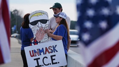 Protests against Trump, ICE shootings erupt in Florida: Live coverage Protests against Trump, ICE shootings erupt in Florida: Live coverage