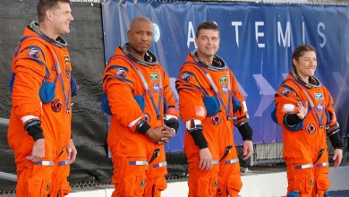 2026 will be the year NASA astronauts fly around the moon again — if all goes to plan 2026 will be the year NASA astronauts fly around the moon again — if all goes to plan