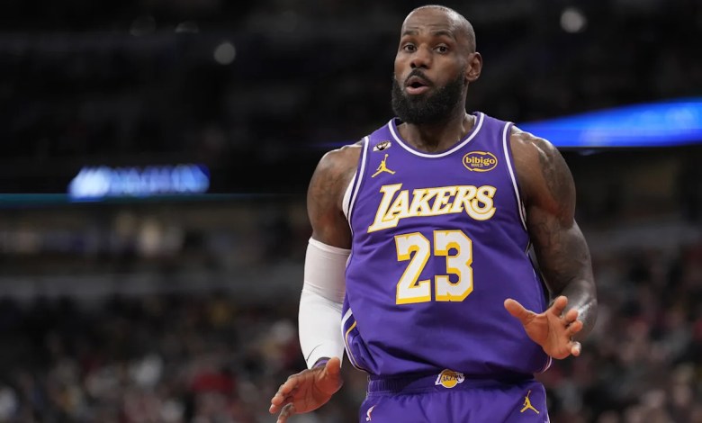 Kenny Atkinson comments on a possible LeBron James third stint with Cavs Kenny Atkinson comments on a possible LeBron James third stint with Cavs