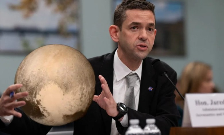 ‘I am very much in the camp of ‘make Pluto a planet again’ ‘I am very much in the camp of ‘make Pluto a planet again’