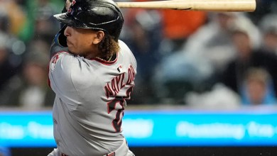 Naylor drives in 4 as Guardians beat Twins 6-2 for eighth straight victory Naylor drives in 4 as Guardians beat Twins 6-2 for eighth straight victory