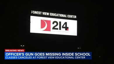 Arlington Heights school cancels class Tuesday after resource officer loses gun in bathroom Arlington Heights school cancels class Tuesday after resource officer loses gun in bathroom