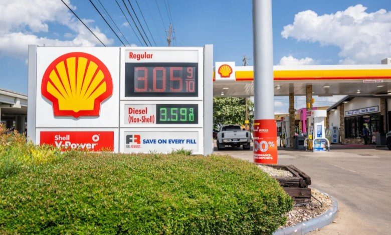 Here’s how much Gulf Coast region gas prices slightly declined from last week Here’s how much Gulf Coast region gas prices slightly declined from last week