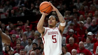 Acuff scores 17 and No. 20 Arkansas routs No. 15 Vanderbilt 93-68 Acuff scores 17 and No. 20 Arkansas routs No. 15 Vanderbilt 93-68