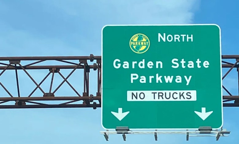 Driver killed in Garden State Parkway crash on New Year’s Day Driver killed in Garden State Parkway crash on New Year’s Day