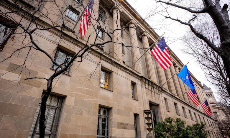 Grand jury declines charges against 6 Democrats over illegal orders video Grand jury declines charges against 6 Democrats over illegal orders video