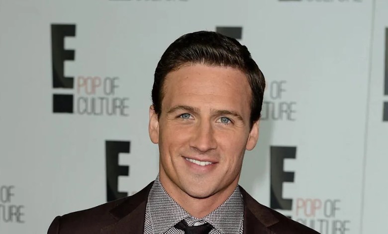 Fans Attack Ryan Lochte’s Appearance After Announcing New /Hour Job Fans Attack Ryan Lochte’s Appearance After Announcing New /Hour Job