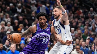 Thompson scores 23 points, including the 17,000th of his career, as Mavericks beat the Jazz 138-120 Thompson scores 23 points, including the 17,000th of his career, as Mavericks beat the Jazz 138-120