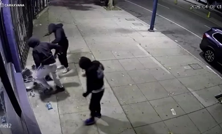 Mayor Bass orders increased LAPD patrols after string of recent burglaries in San Fernando Valley Mayor Bass orders increased LAPD patrols after string of recent burglaries in San Fernando Valley