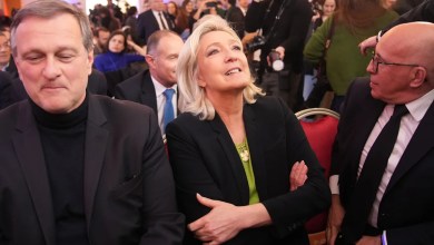 French far-right leader Le Pen faces appeal trial that could decide her 2027 presidential run French far-right leader Le Pen faces appeal trial that could decide her 2027 presidential run