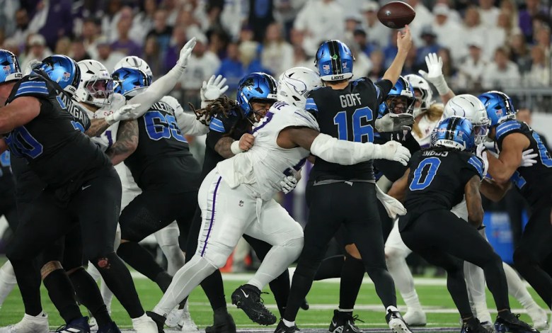Detroit Lions report card: Offense needs an overhaul after Vikings mess Detroit Lions report card: Offense needs an overhaul after Vikings mess