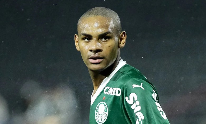 Report: Manchester City are in the race to sign Brazilian wonderkid Report: Manchester City are in the race to sign Brazilian wonderkid