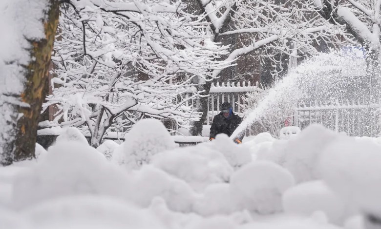 For Northeast blizzard, everything was just right to roll up a monster snowfall For Northeast blizzard, everything was just right to roll up a monster snowfall