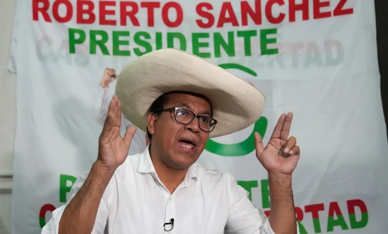 2 candidates with starkly different visions for Peru vie for a runoff spot 2 candidates with starkly different visions for Peru vie for a runoff spot