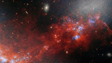Glowing bridge links dwarf galaxies in stunning new image from the James Webb Space Telescope Glowing bridge links dwarf galaxies in stunning new image from the James Webb Space Telescope
