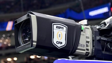 ESPN, College Football Playoff finalizing agreement to extend new playoff format deadline past Dec. 1 ESPN, College Football Playoff finalizing agreement to extend new playoff format deadline past Dec. 1